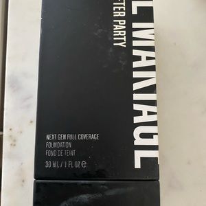 Il Makiage After Party Foundation Shade 60